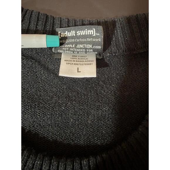 Rick & Morty Pickle Rick Christmas Sweater Size Large Pickle All The Way - Picture 4 of 7